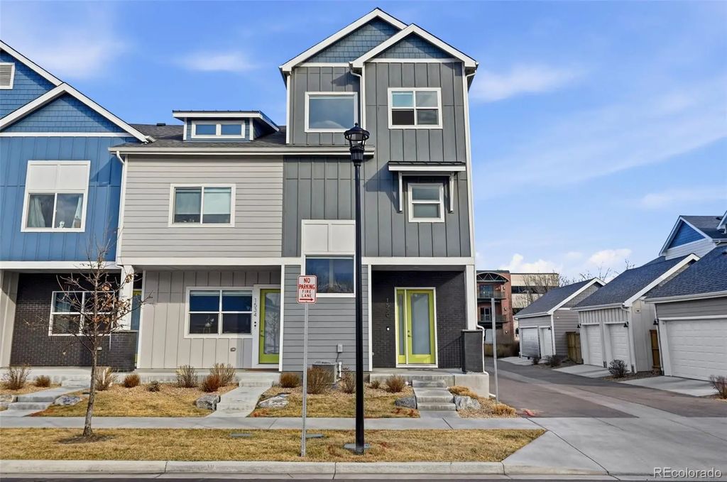 1530 Terry Street, Longmont