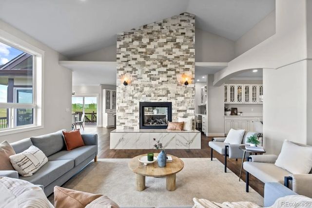 650 Coyote Trail, Elizabeth
