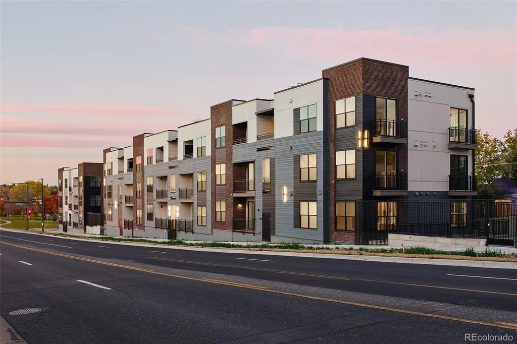1634 N Sheridan Boulevard 204, Denver