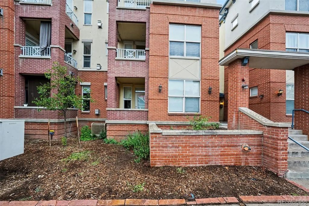 1747 N Pearl Street 103, Denver