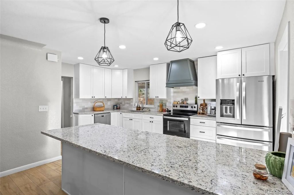 1395 Kline Street, Lakewood