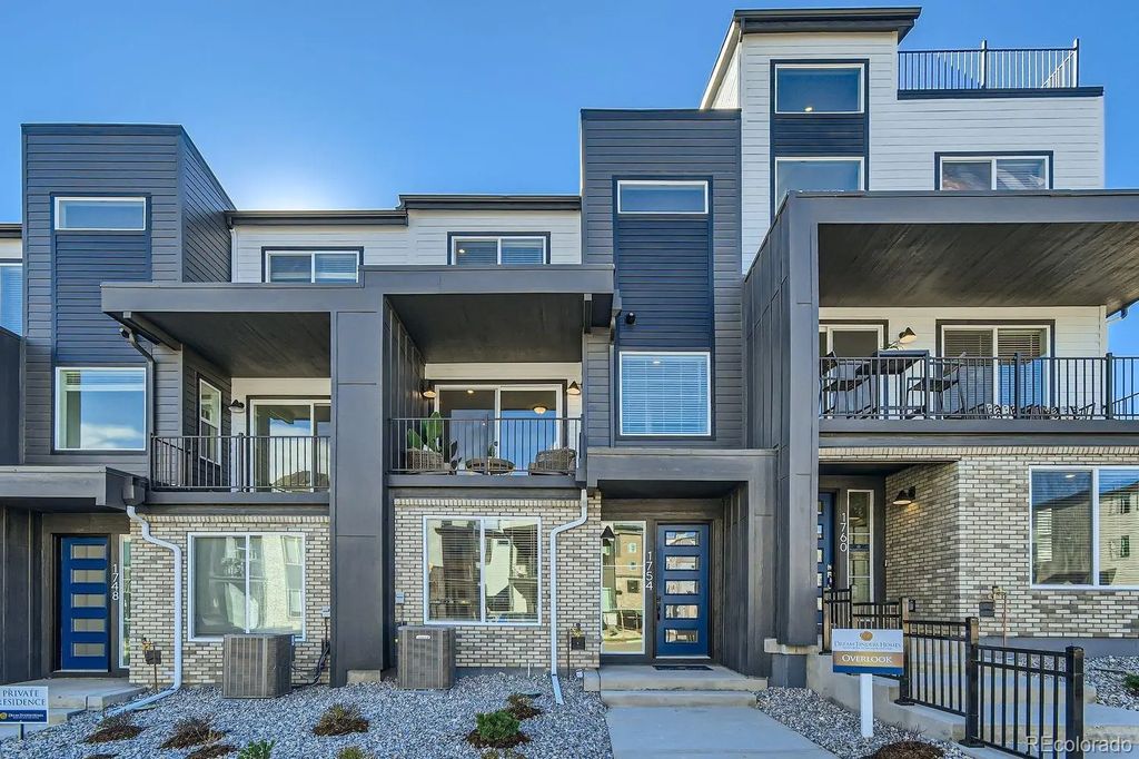 1612 Park Place, Broomfield