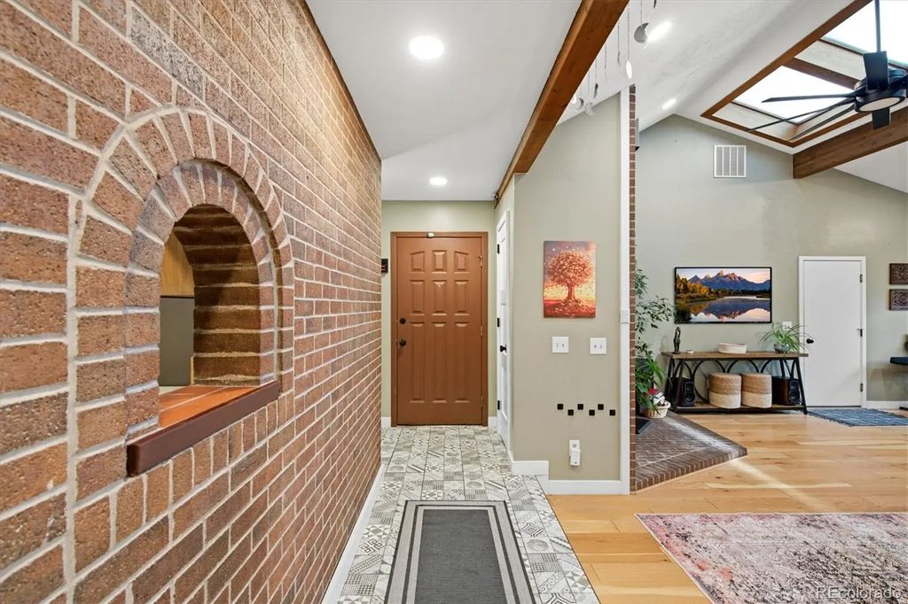 643 Brentwood Street, Lakewood