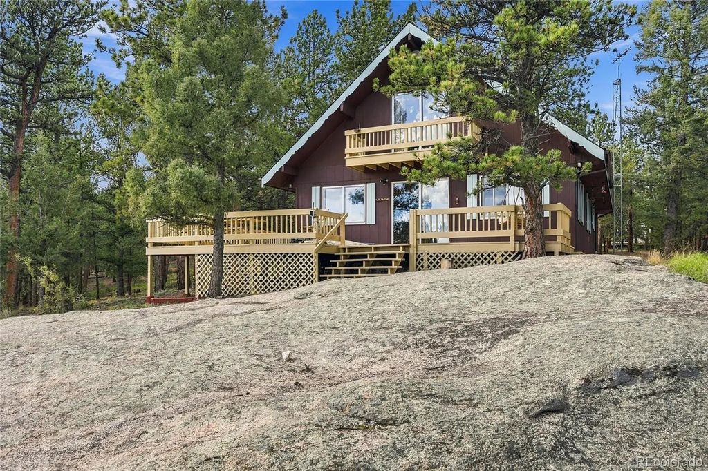 237 Road B, Pine