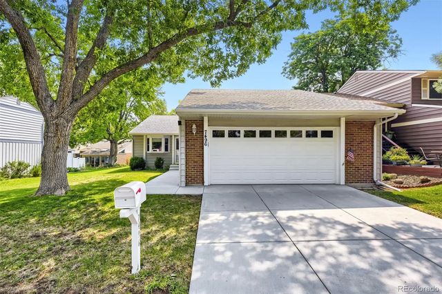 7496 W Cedar Circle, Lakewood