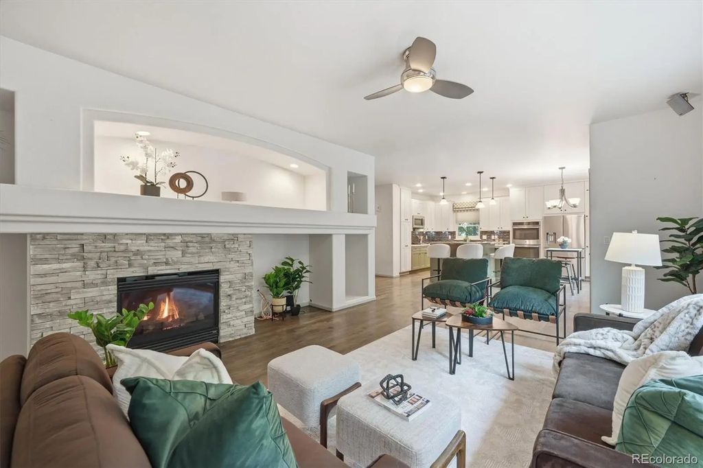 10580 Kicking Horse Drive, Littleton