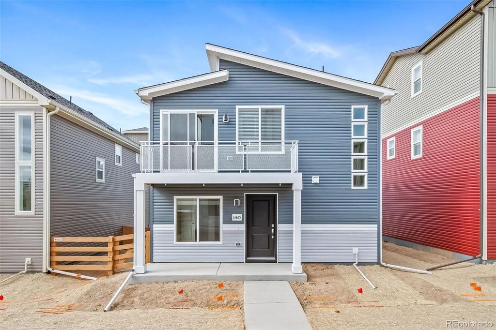 46554 Gold Prairie Drive, Bennett