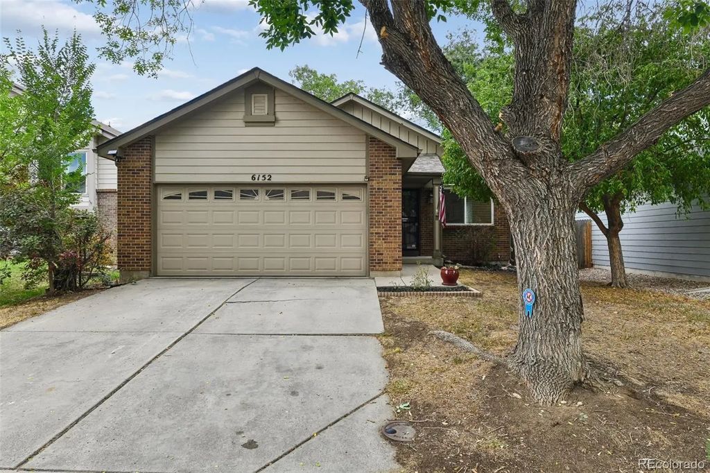 6152 Perry Street, Arvada