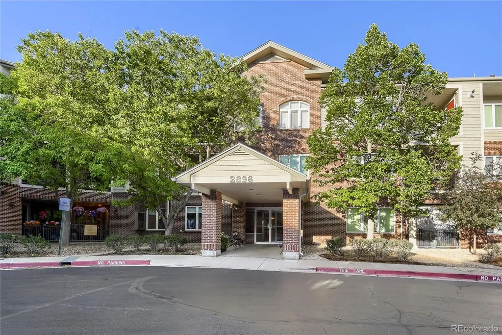 2896 W Riverwalk Circle A109, Littleton