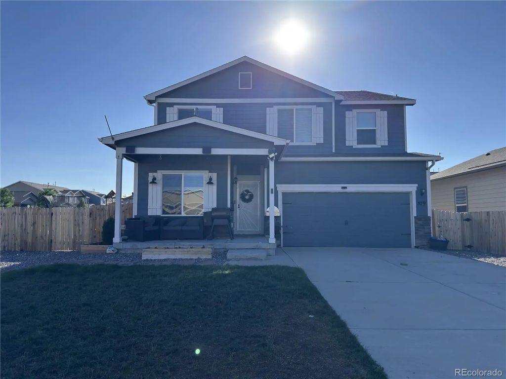 379 Walnut Street, Bennett