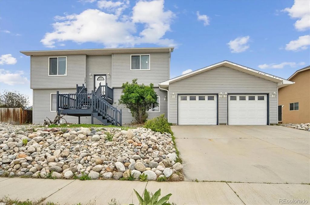 172 Larissa Lane, Buena Vista