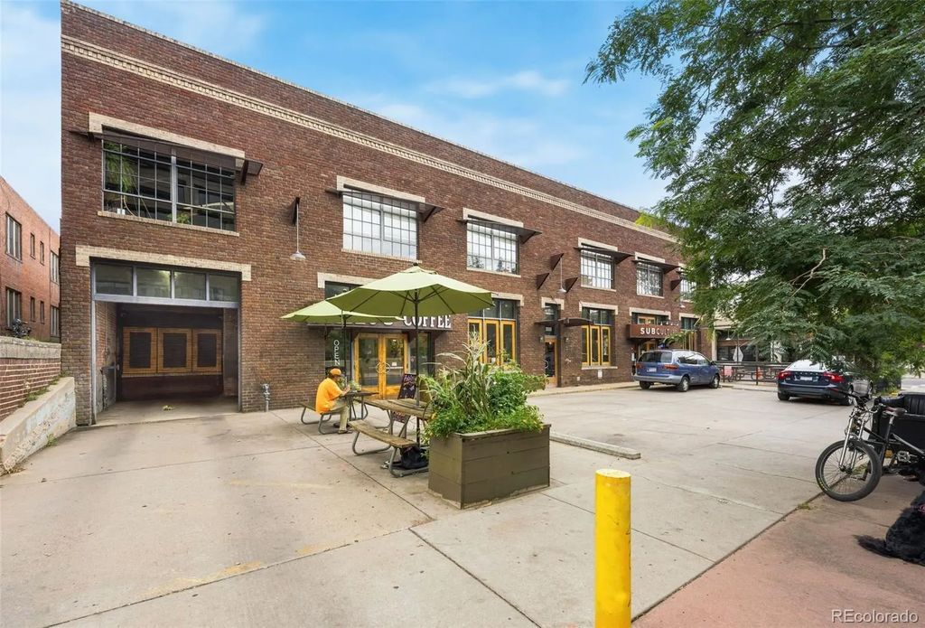 1300 N Pennsylvania Street 212, Denver