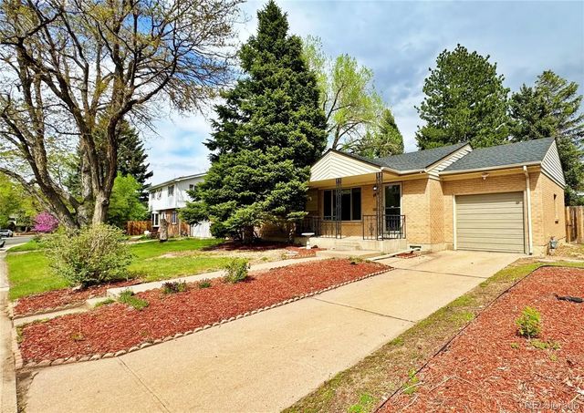 6644 S Race Circle, Centennial
