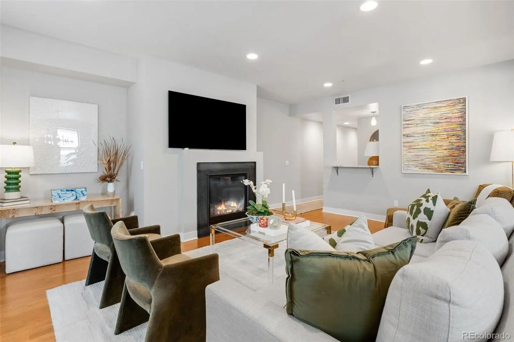 360 S Lafayette Street 101, Denver