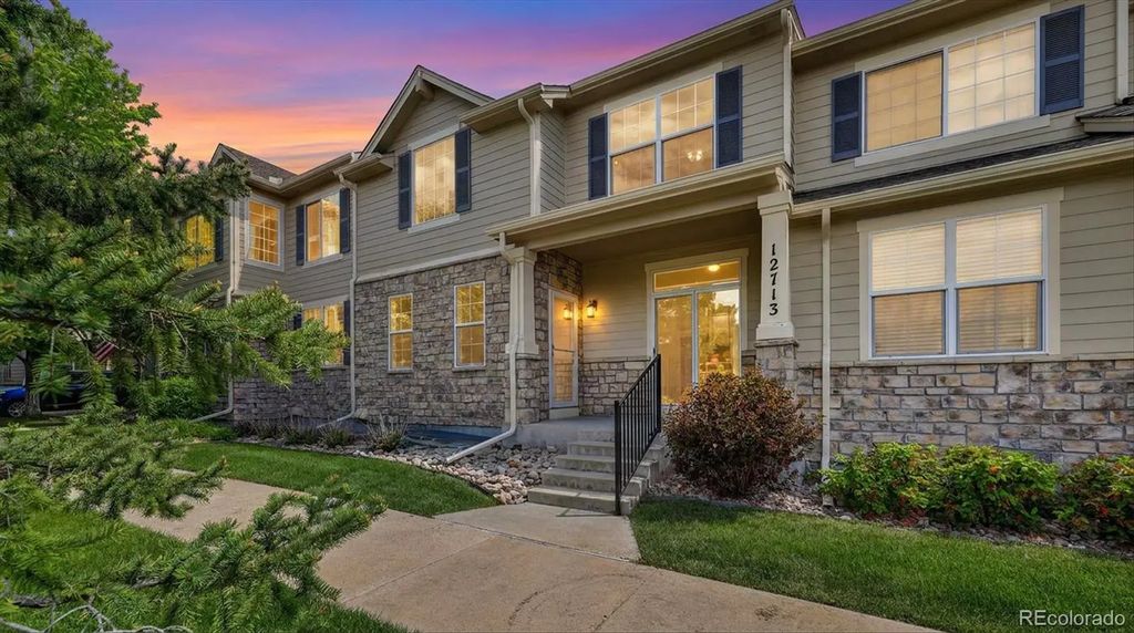 12713 W Bowles Place, Littleton