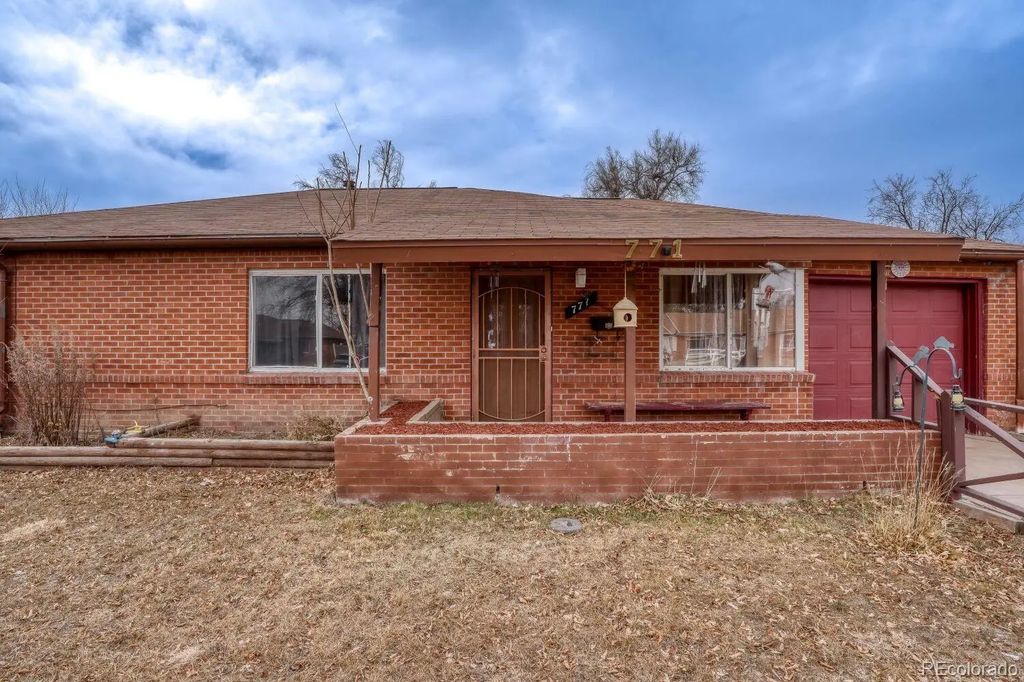 771 Troy Street, Aurora