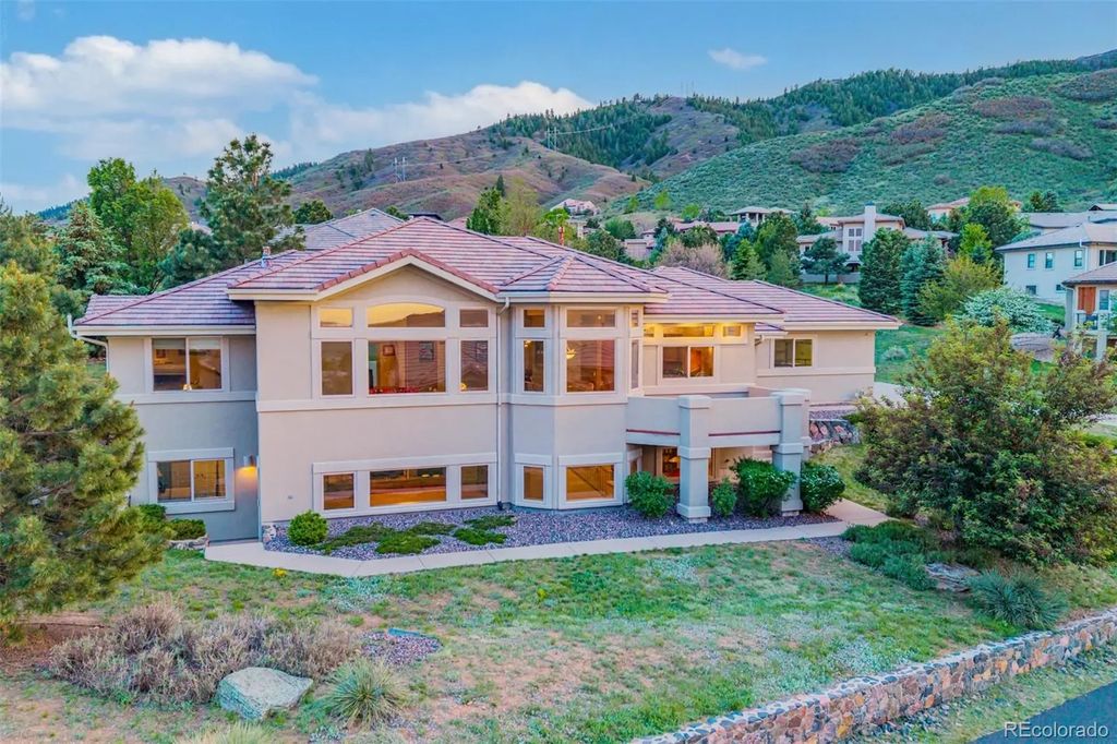 11164 W Yucca, Littleton