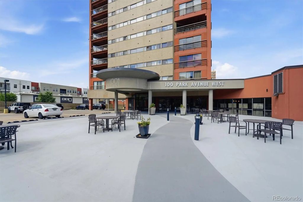 100 Park Avenue 1608, Denver