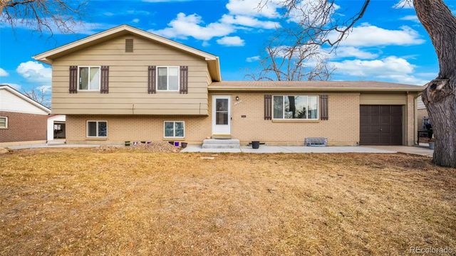 11892 Mccrumb Drive, Denver