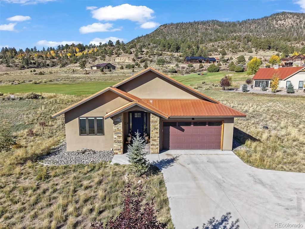 103 Fairway Drive, South Fork