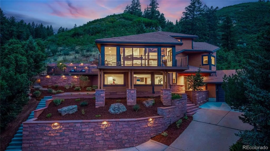 6243 Buffalo Run, Littleton