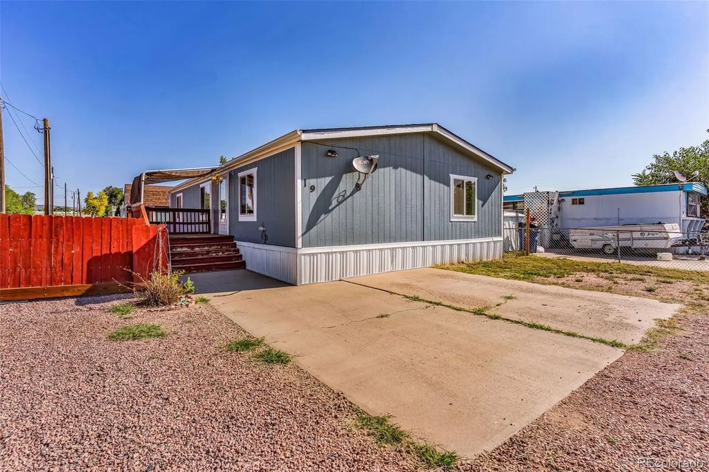 2401 Central Avenue, Canon City
