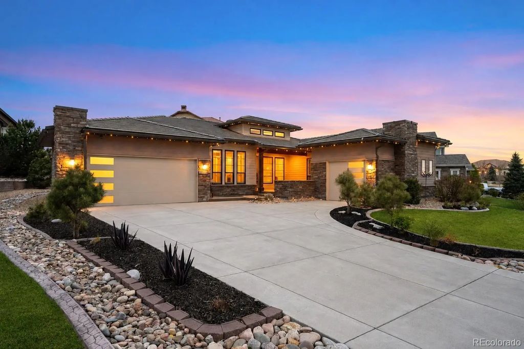 27001 E Long Circle, Aurora