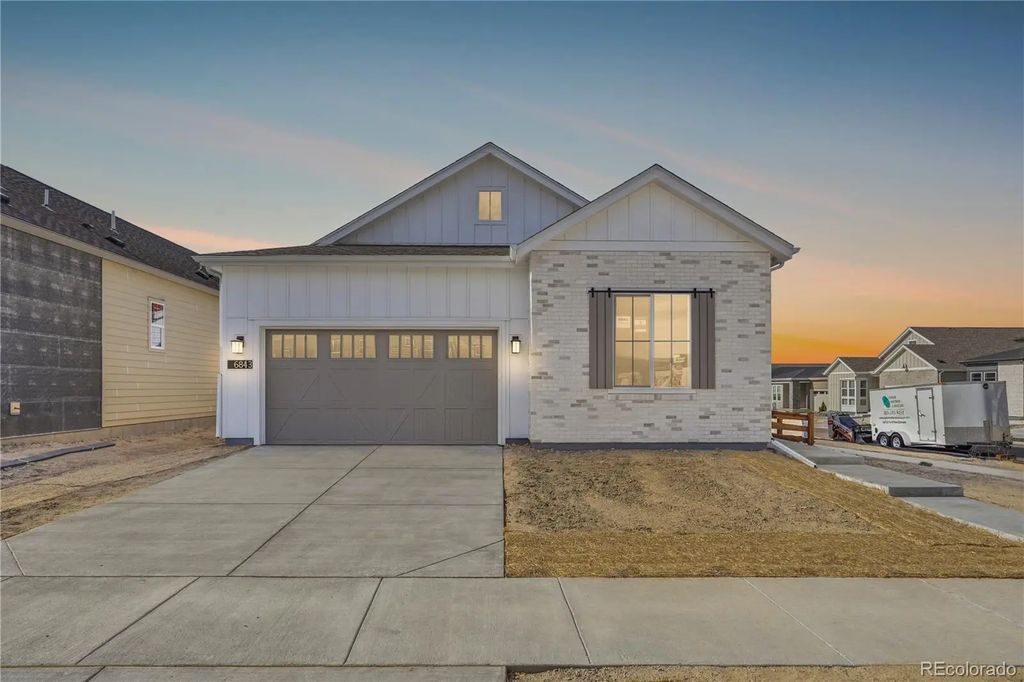 6843 Bridlespur Street, Castle Pines