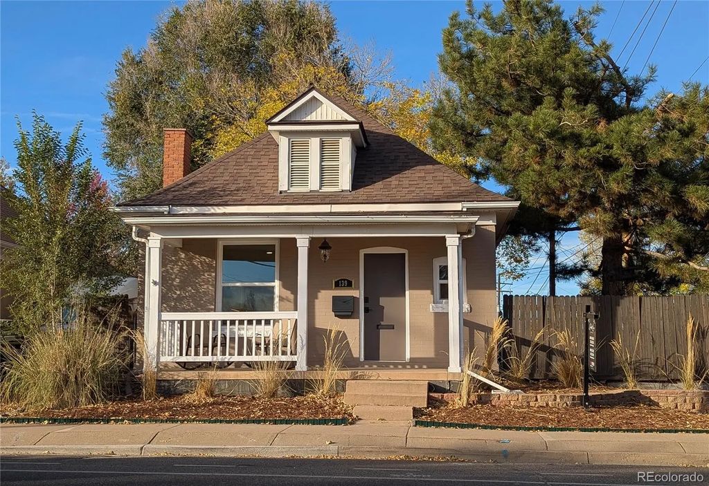 139 W Dartmouth Avenue, Englewood