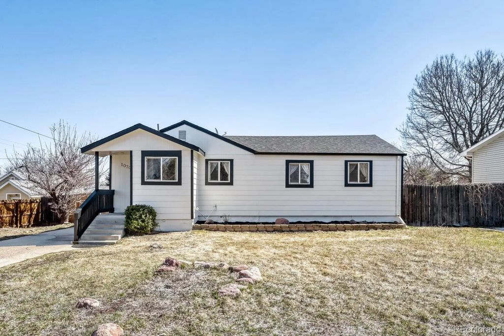 1070 Urban Street, Lakewood