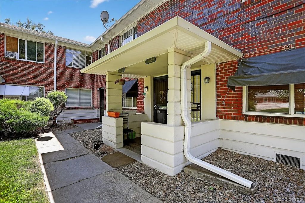 1424 Galena Street, Aurora