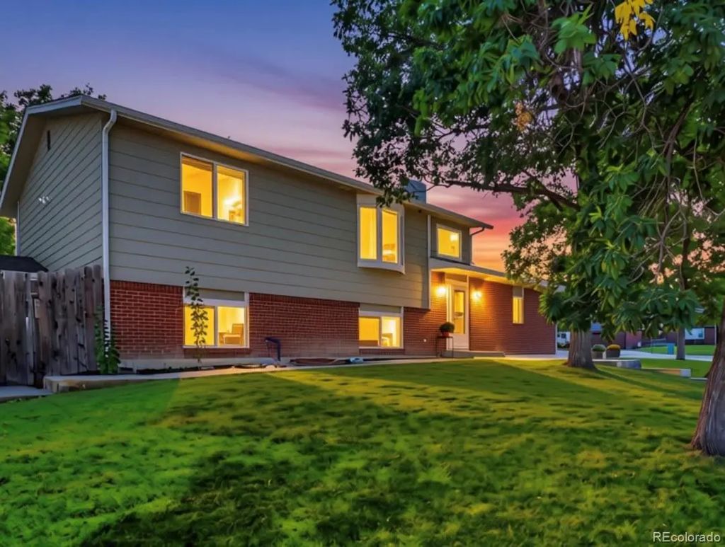 12936 W Chenango Avenue, Morrison