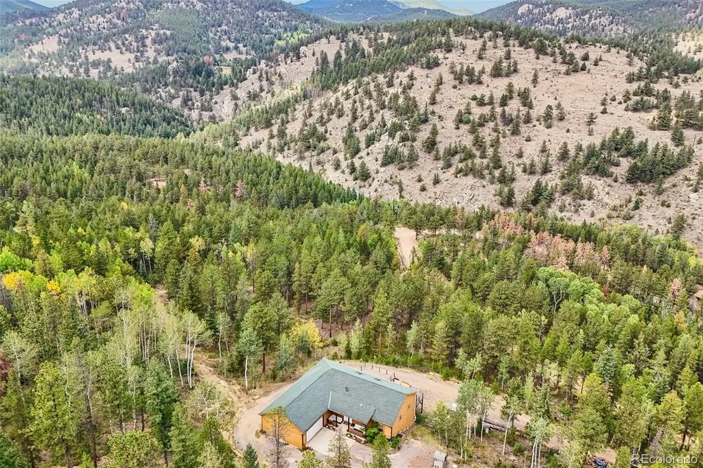33400 Retrievers Trail, Golden