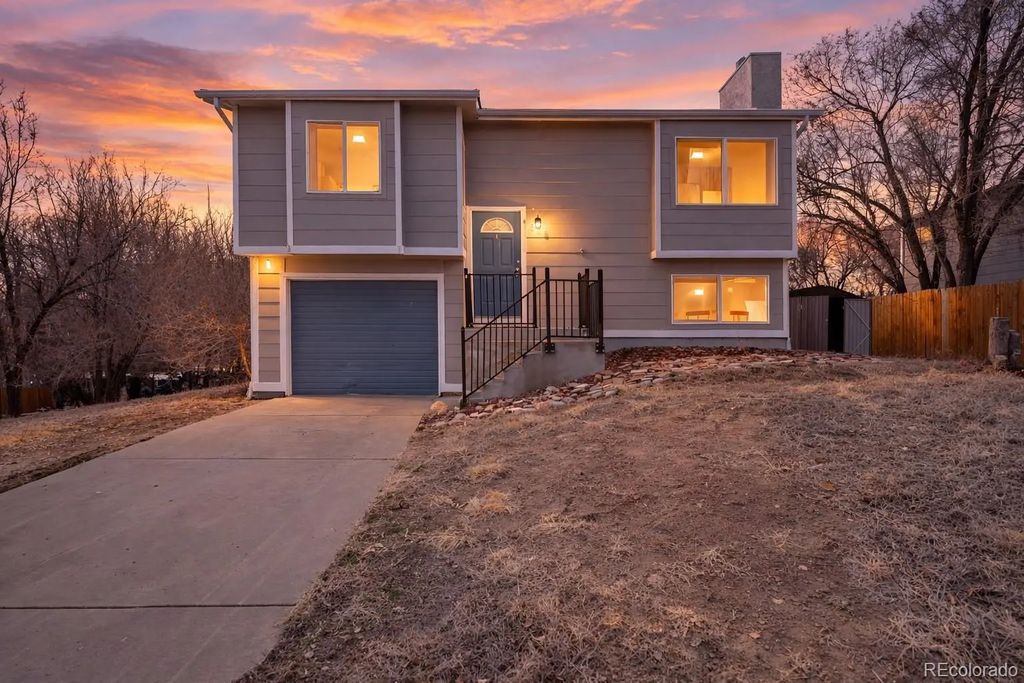 585 Blossom Field Road, Fountain