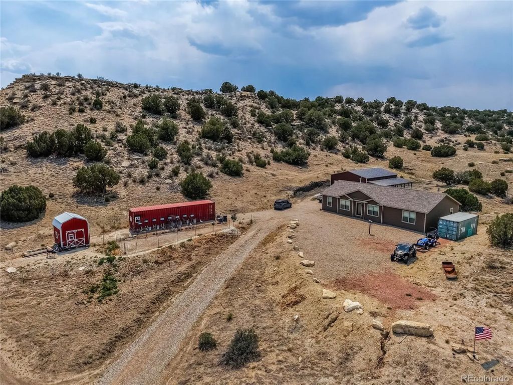 1121 Stone Cliff Drive, Rye