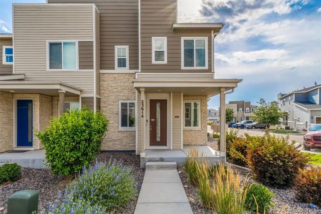 23614 E 5th Place, Aurora