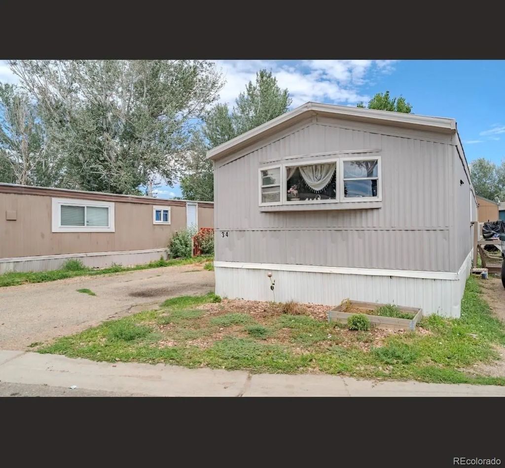 10910 Turner Boulevard, Longmont