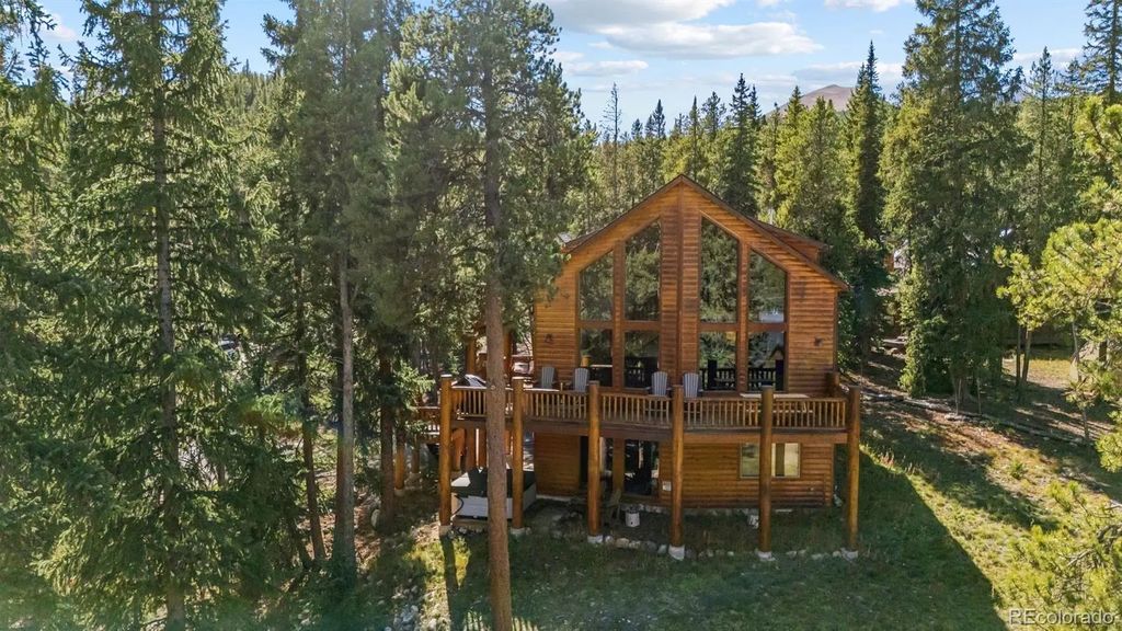 14 Miners Court, Blue River