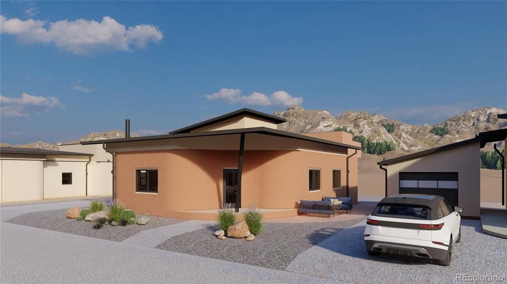 4861 Main Street, Salida
