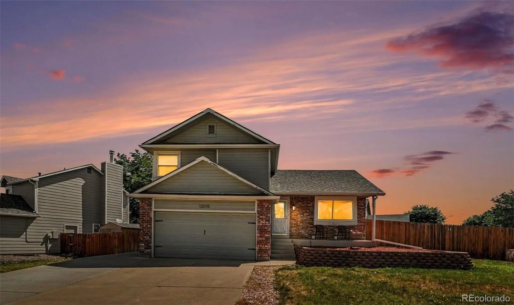 12010 Dahlia Drive, Thornton