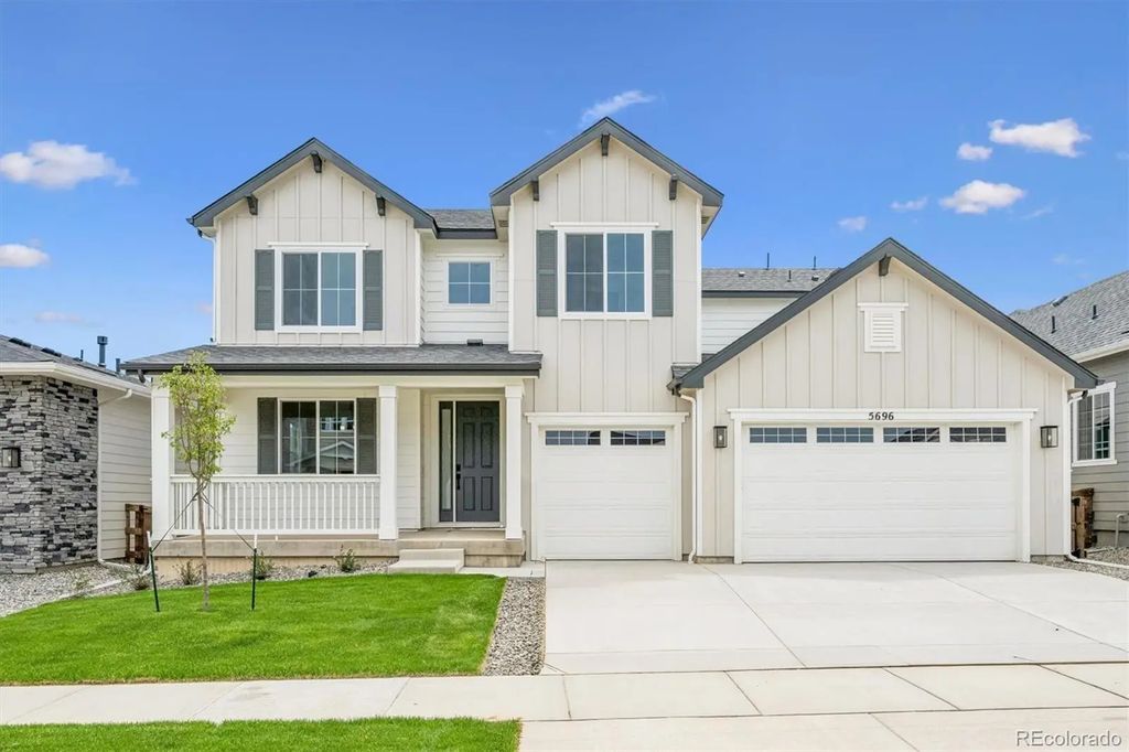 5696 Wayfarer Circle, Firestone