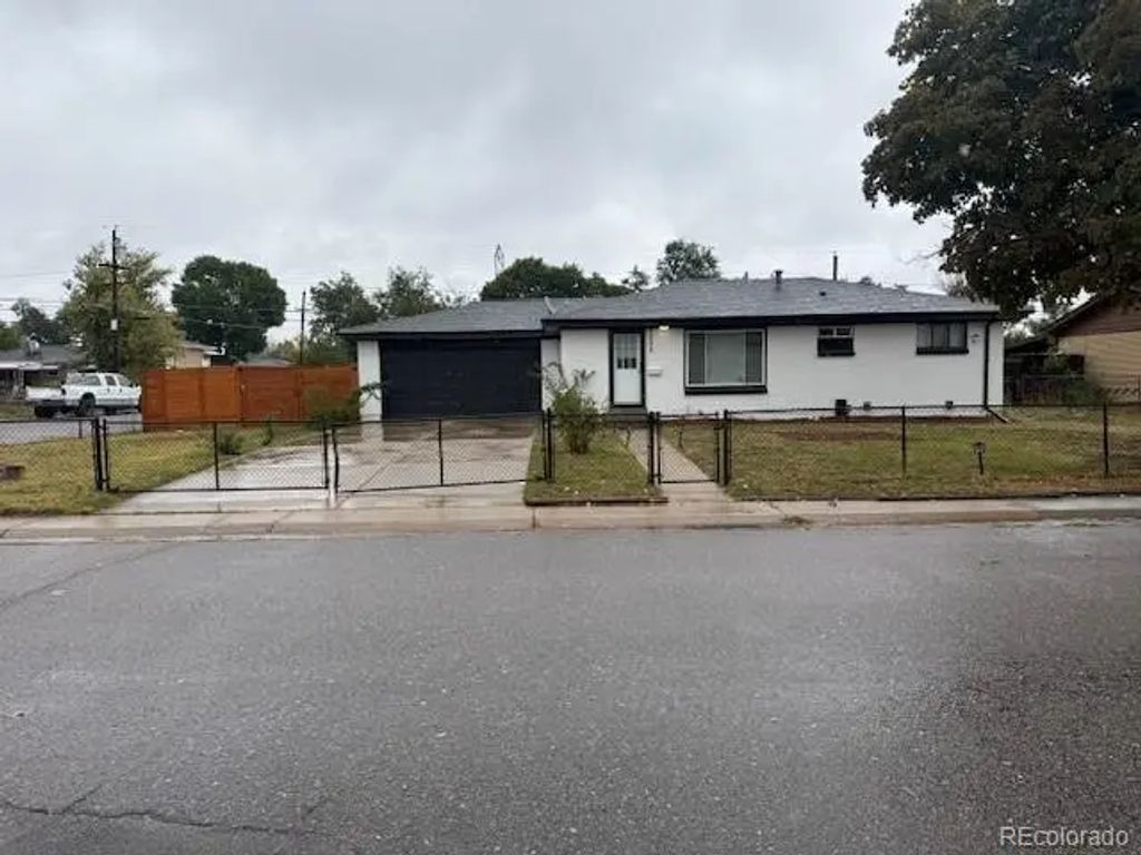 3090 Worchester Street, Aurora