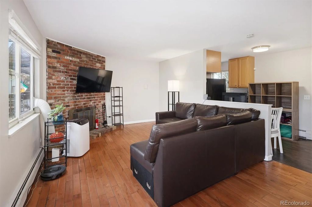 2700 S Holly Street 208, Denver