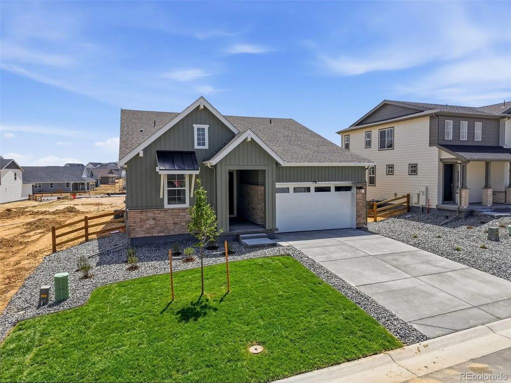 716 Bradley Circle, Elizabeth