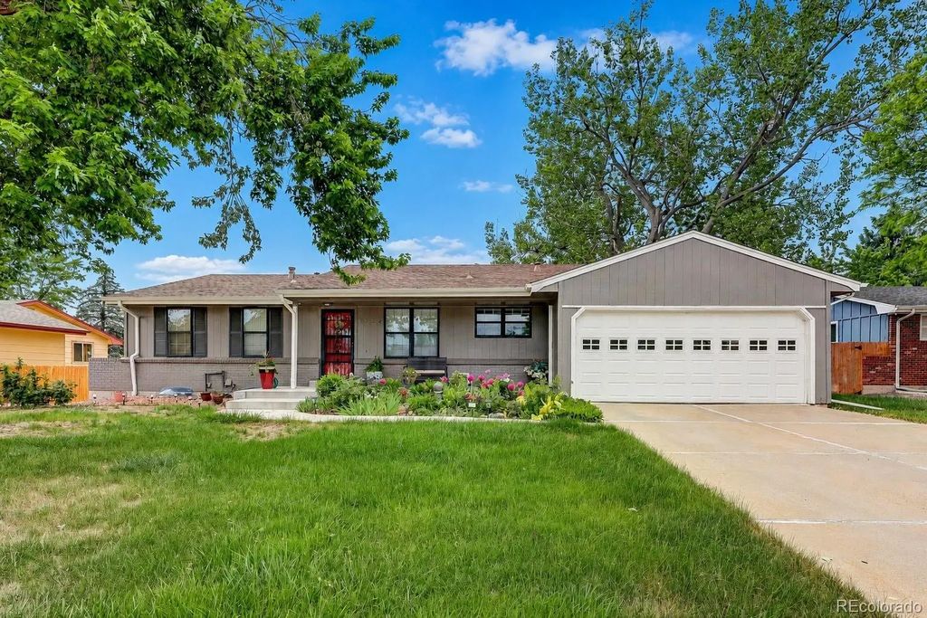 9324 W Colorado Avenue, Lakewood