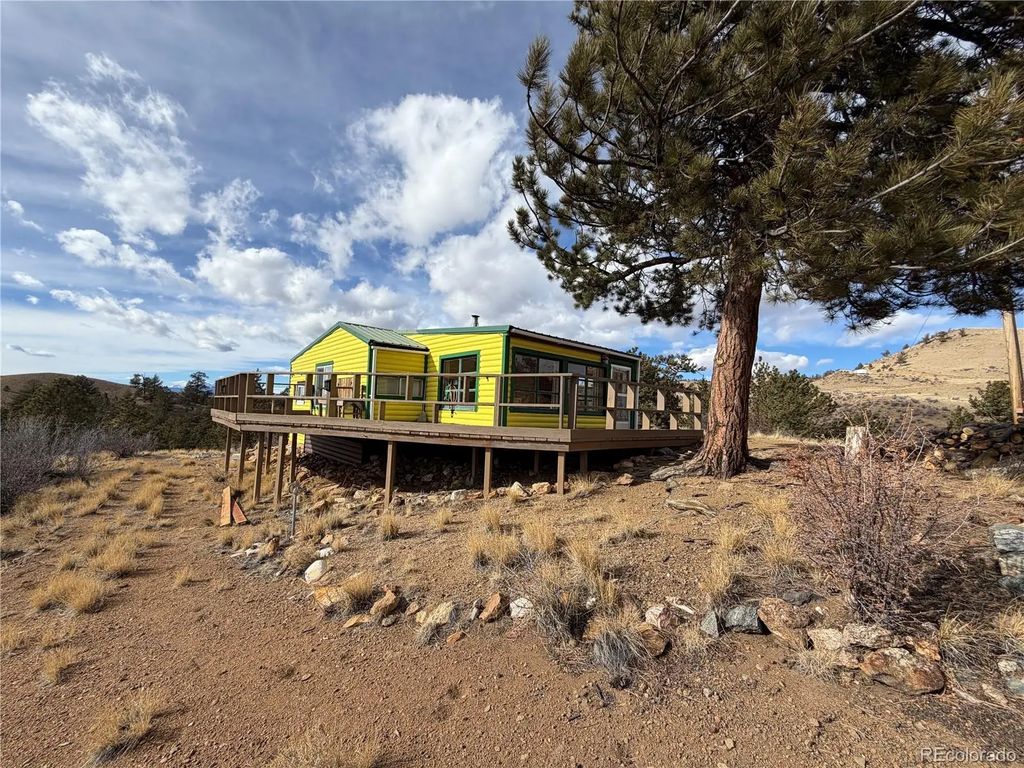 587 Willow Street, Hartsel