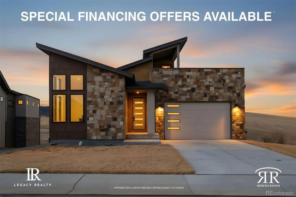 5741 Doc Bar Circle, Sedalia