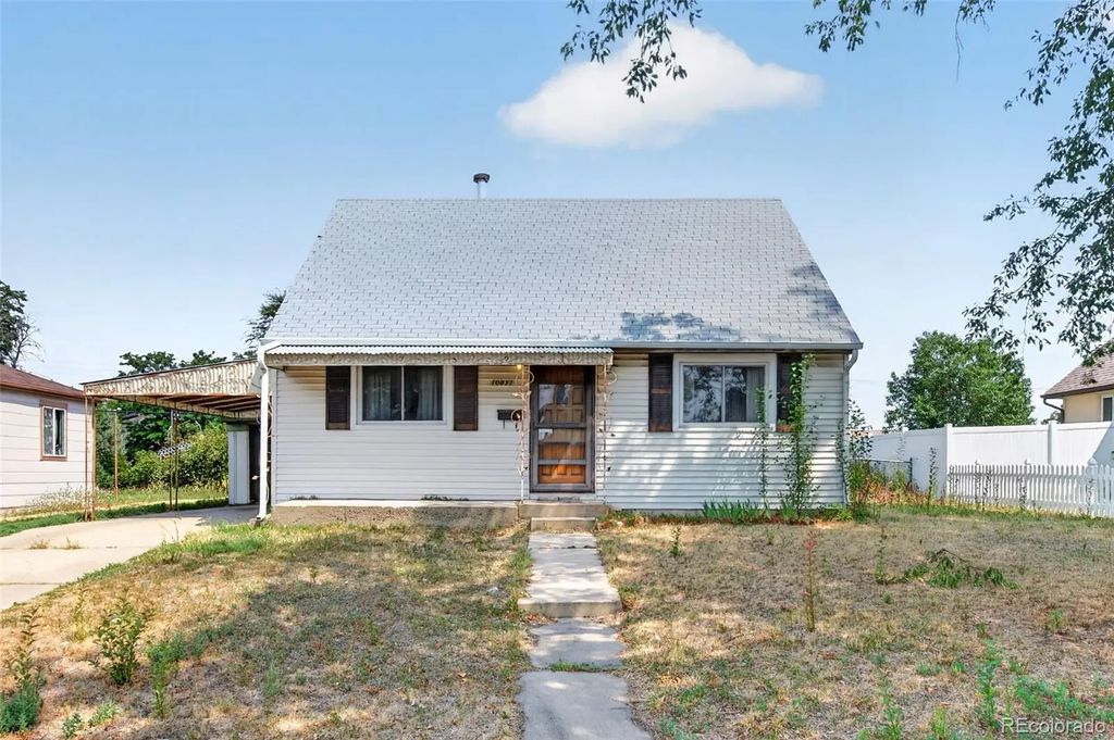 10831 Lowry Place, Aurora