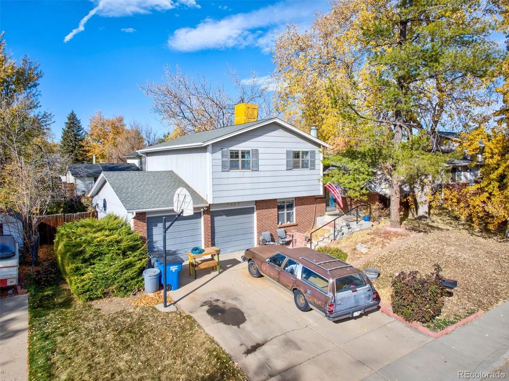 7447 Newland Street, Arvada