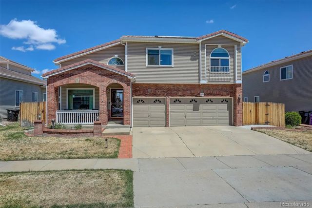 20395 E 49th Avenue, Denver